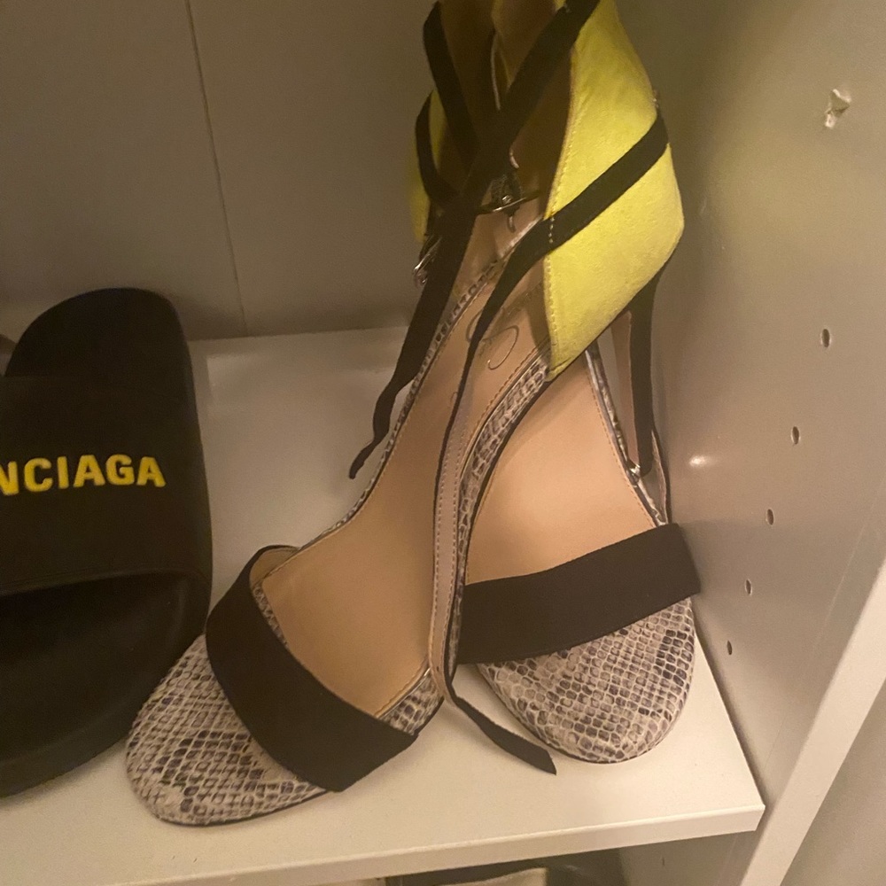 Jessica Simpson heels 10 women